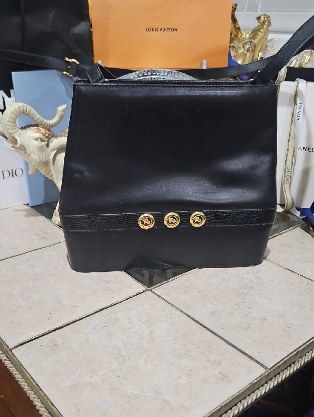 Vintage Salvatore Ferragamo Leather Black Shoulder Bag w/Gold Hardware & COA - Picture 4 of 16